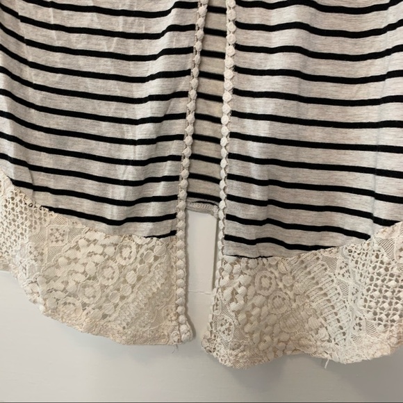 Striped Lace Shirt - Picture 6 of 8